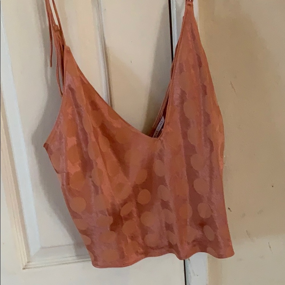 Never worn Victoria’s Secret coral crop top